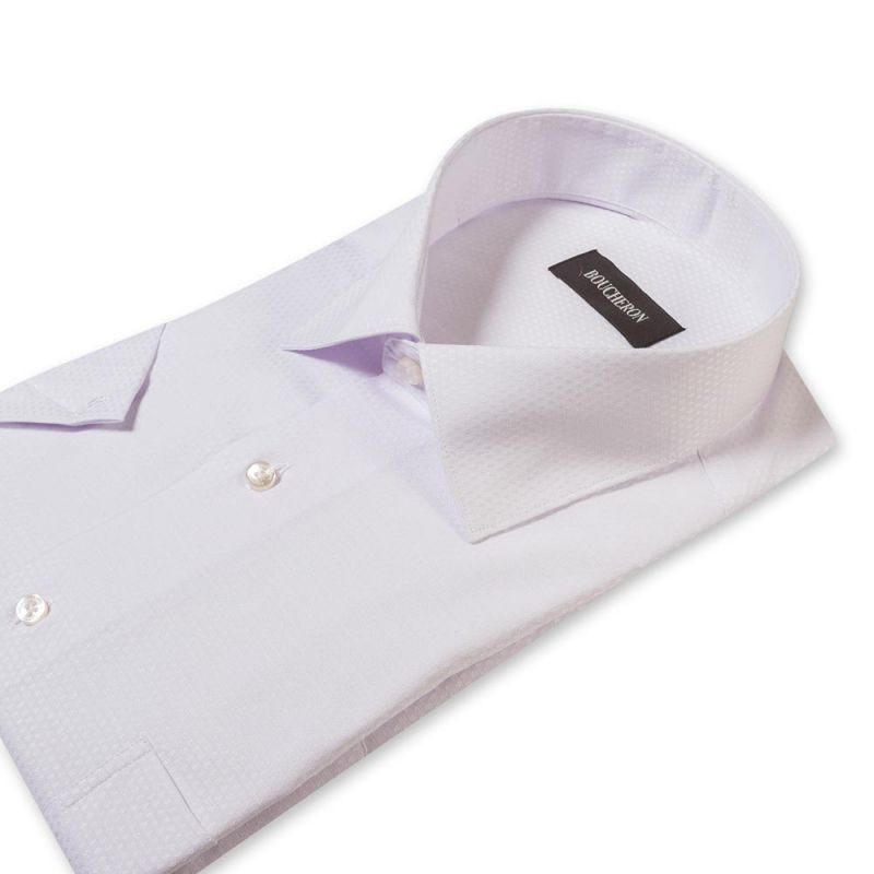 Рубашка белая с выделкой с короткими рукавами