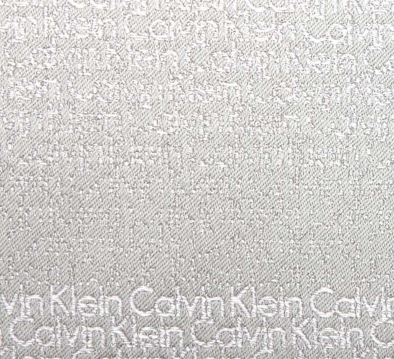 Серебристый шелковый галстук Calvin Klein с выделкой