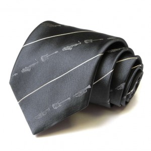 Серый шёлковый галстук Moschino с музыкальными инструментами