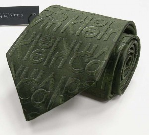 Зелёный шелковый галстук Calvin Klein с логотипами